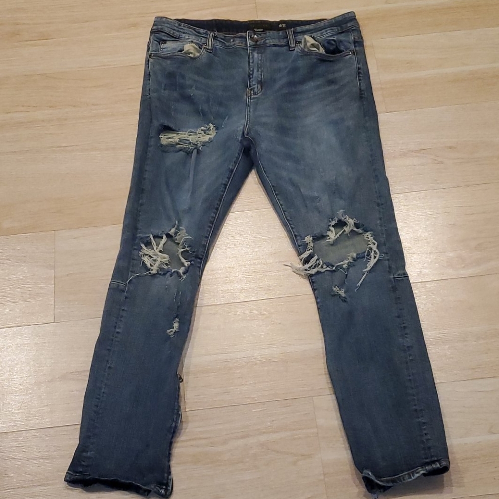 DECIBEL JEANS